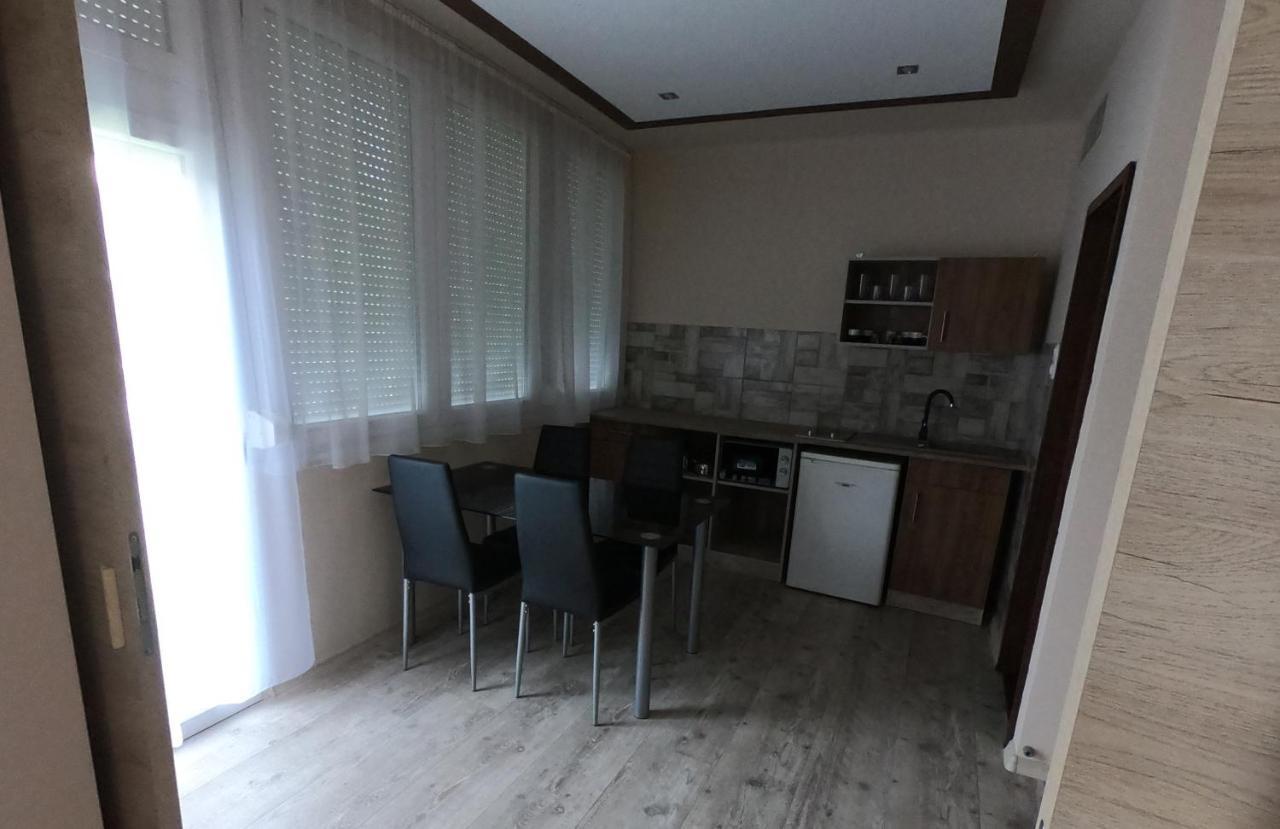 Dami Apartman Hajdúszoboszló Zewnętrze zdjęcie